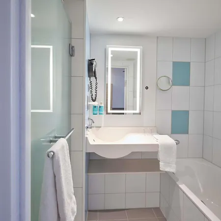 מלון Novotel