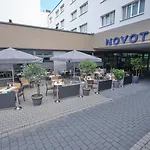 Novotel 4*