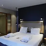 Novotel 4*