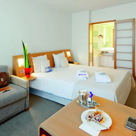 Novotel