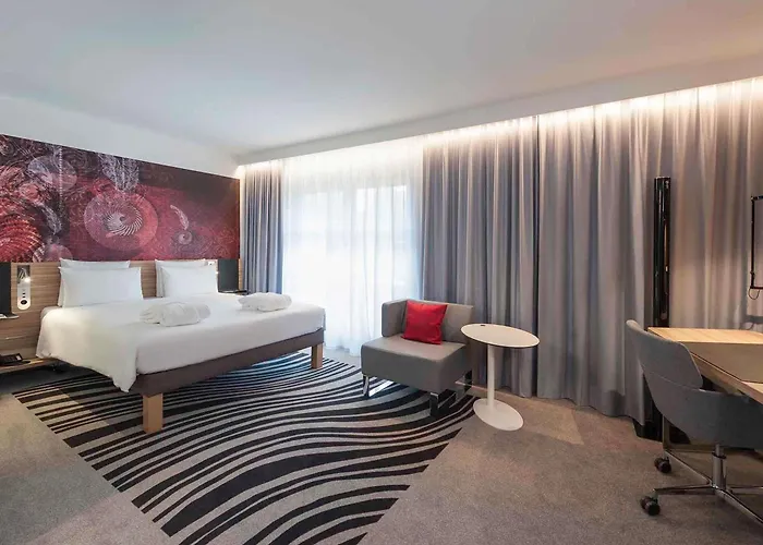 Novotel Hotel 4*