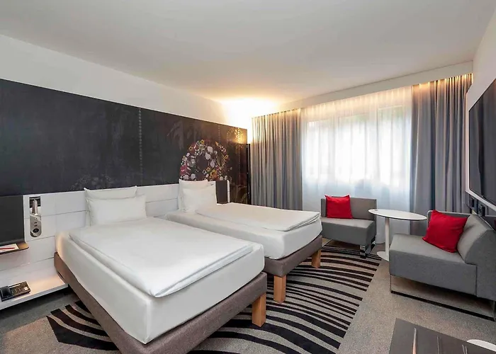 Novotel Hotel 4*