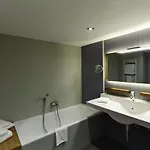 Отель Novotel 4*