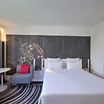 Novotel 4*