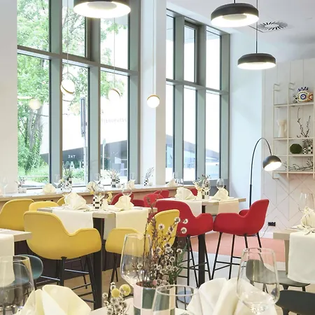 Novotel Hotel 4*
