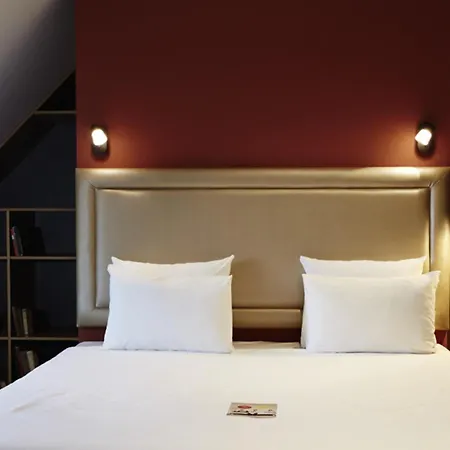 Novotel Hotel 4*