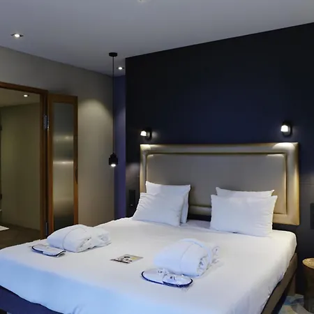 Novotel